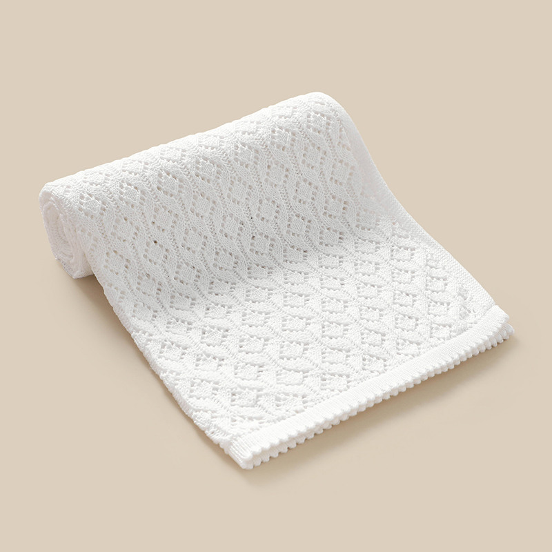 Baby Blankets Knit 90*70cm New - đánh giá và giá Baby Girl Nursery Quilt